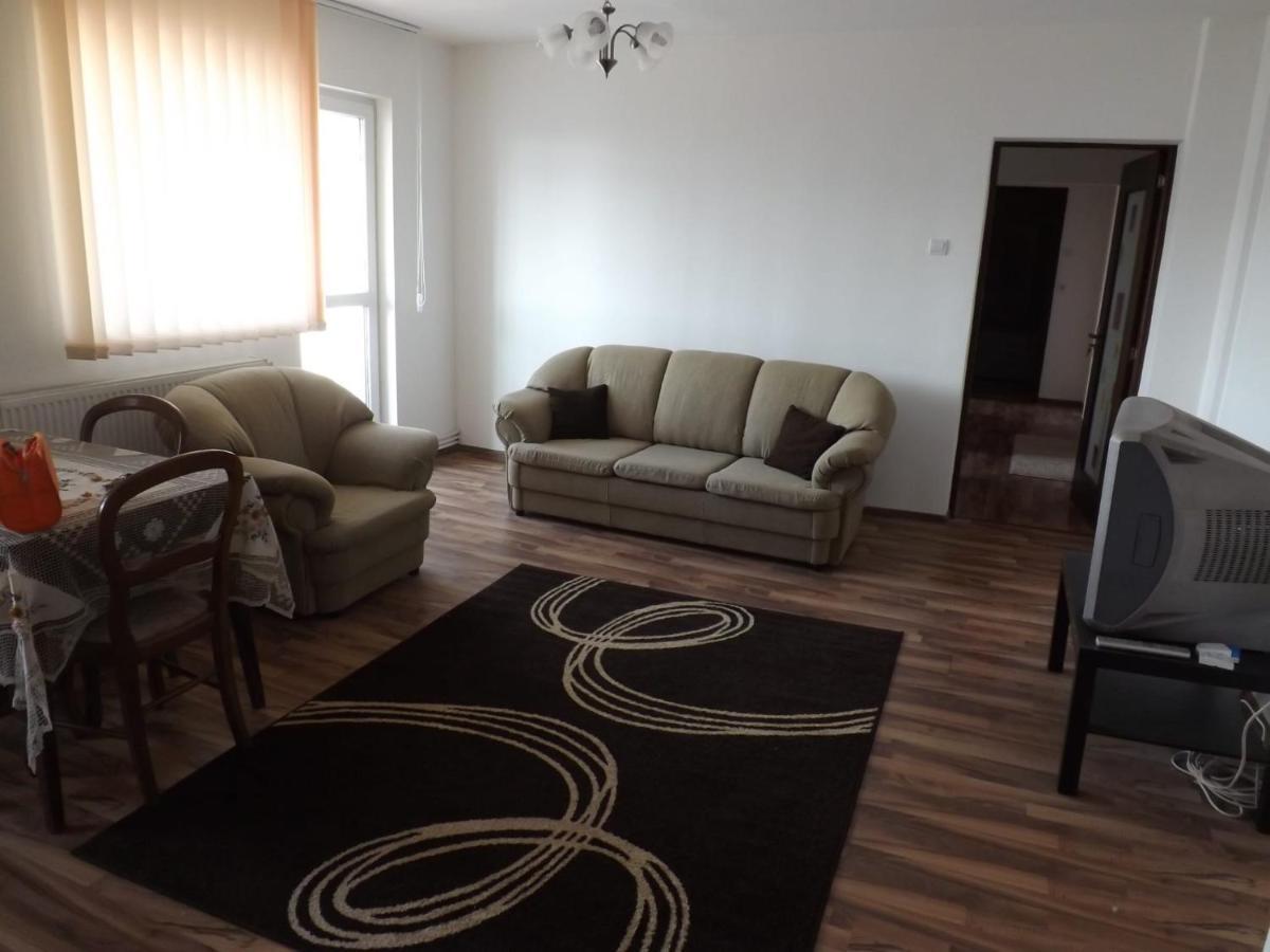 Mountain View Apartment Къмпулунг Екстериор снимка